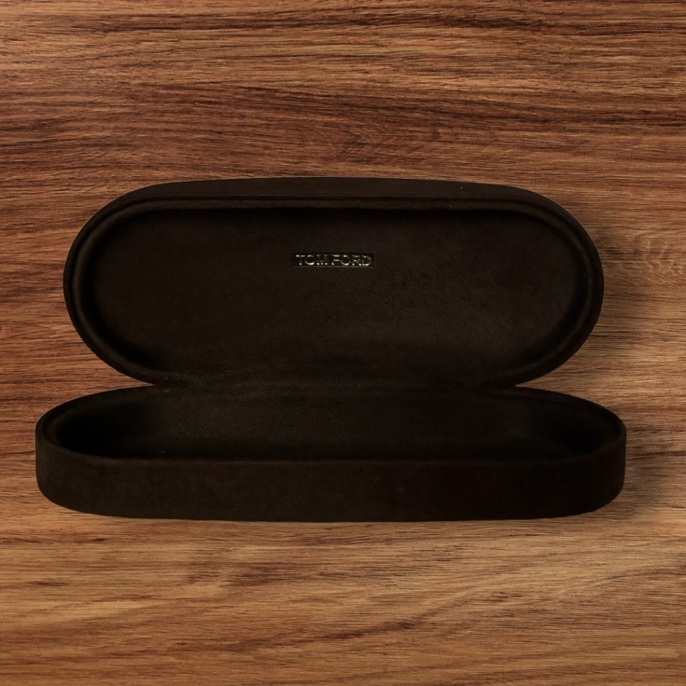 Tom Ford Glass case - Picture 2 of 2